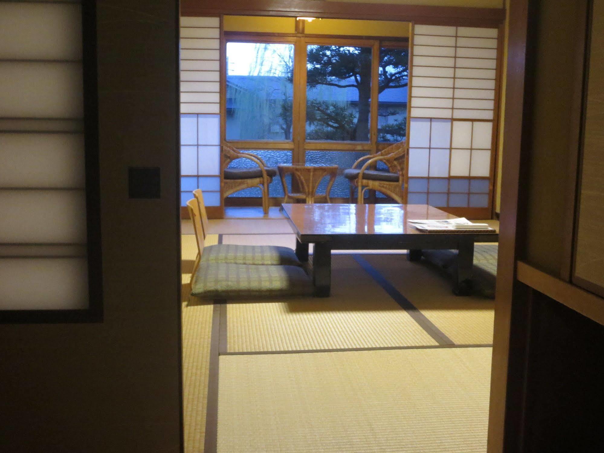 K'S House Ito Onsen - Historical Ryokan Hostel Ito (Shizuoka) Exterior foto