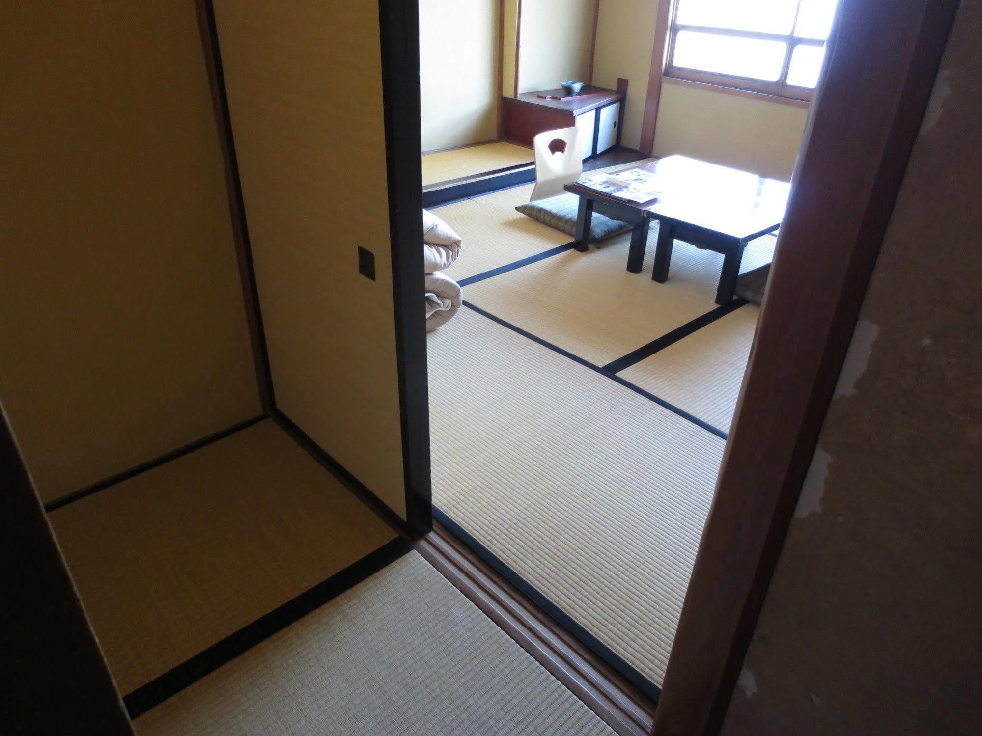 K'S House Ito Onsen - Historical Ryokan Hostel Ito (Shizuoka) Exterior foto